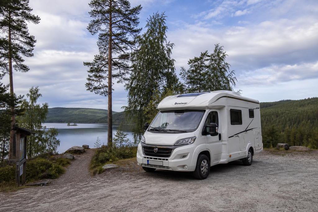 Camper onderweg in Zweden