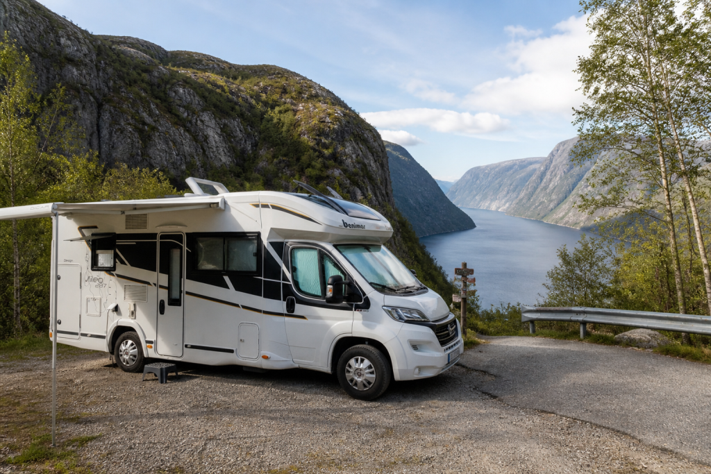 Camper onderweg in Noorwegen