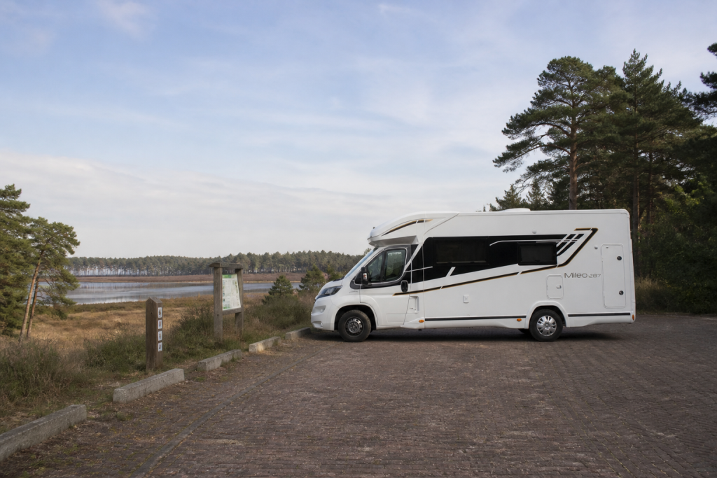 Camper onderweg in Nederland